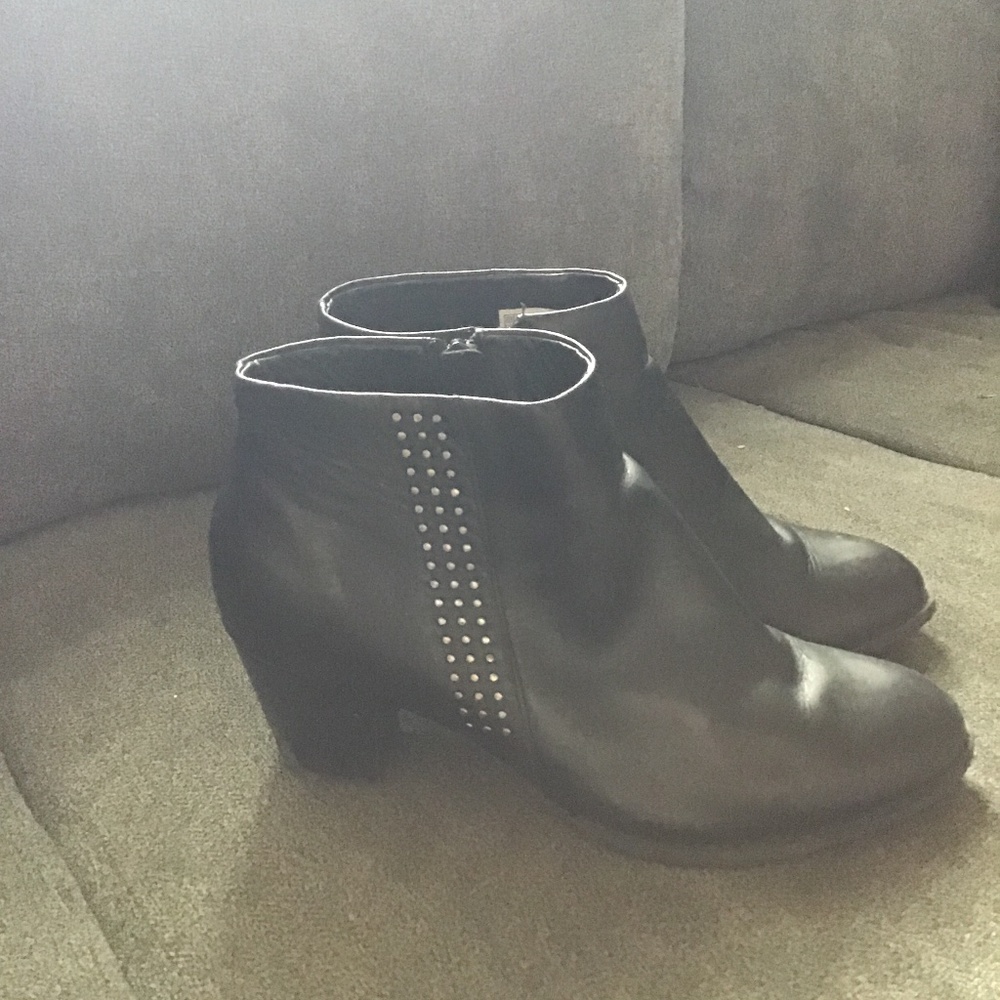 Vionic Brand Black Boots/Booties Size 7.5